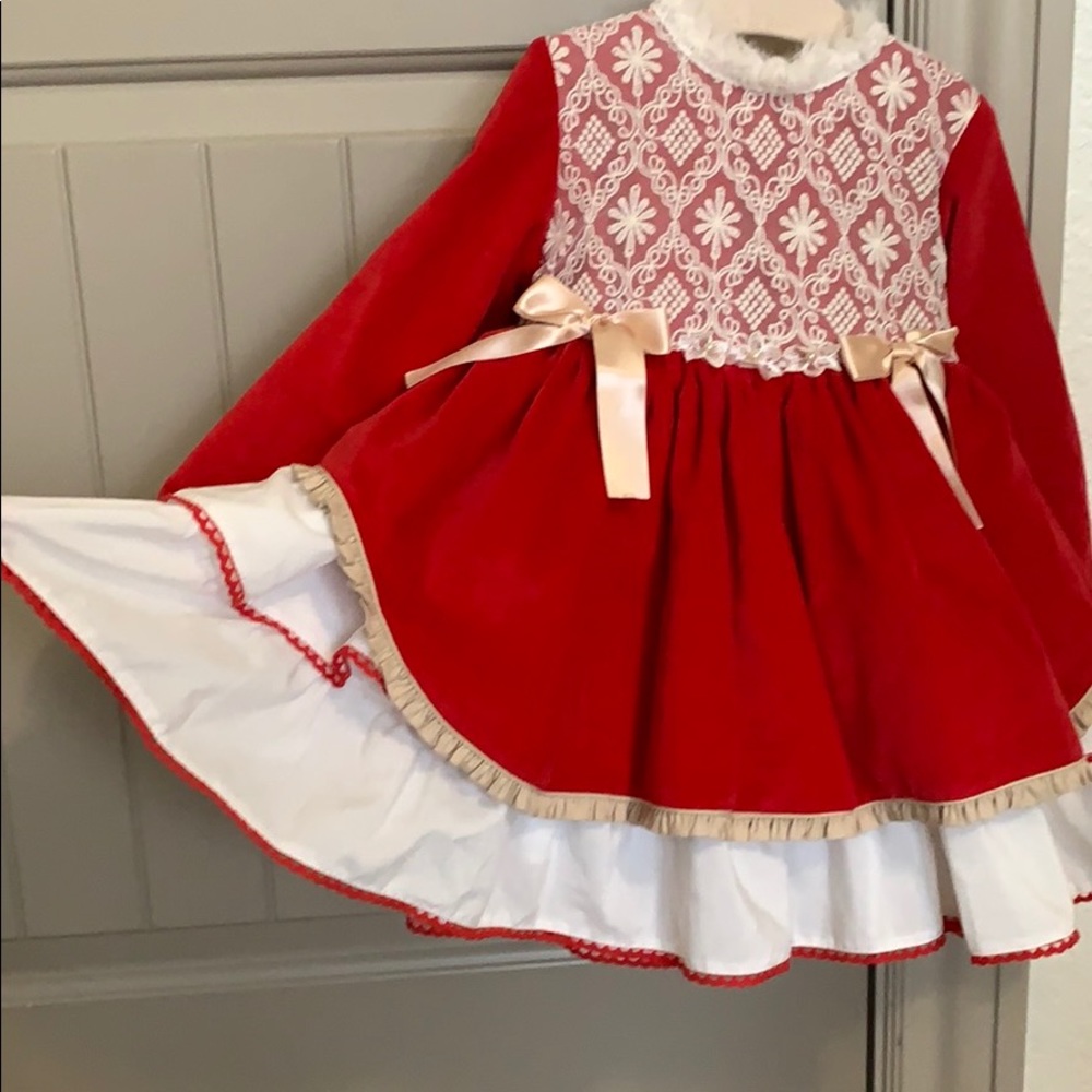 Dress - Picture 2 of 5